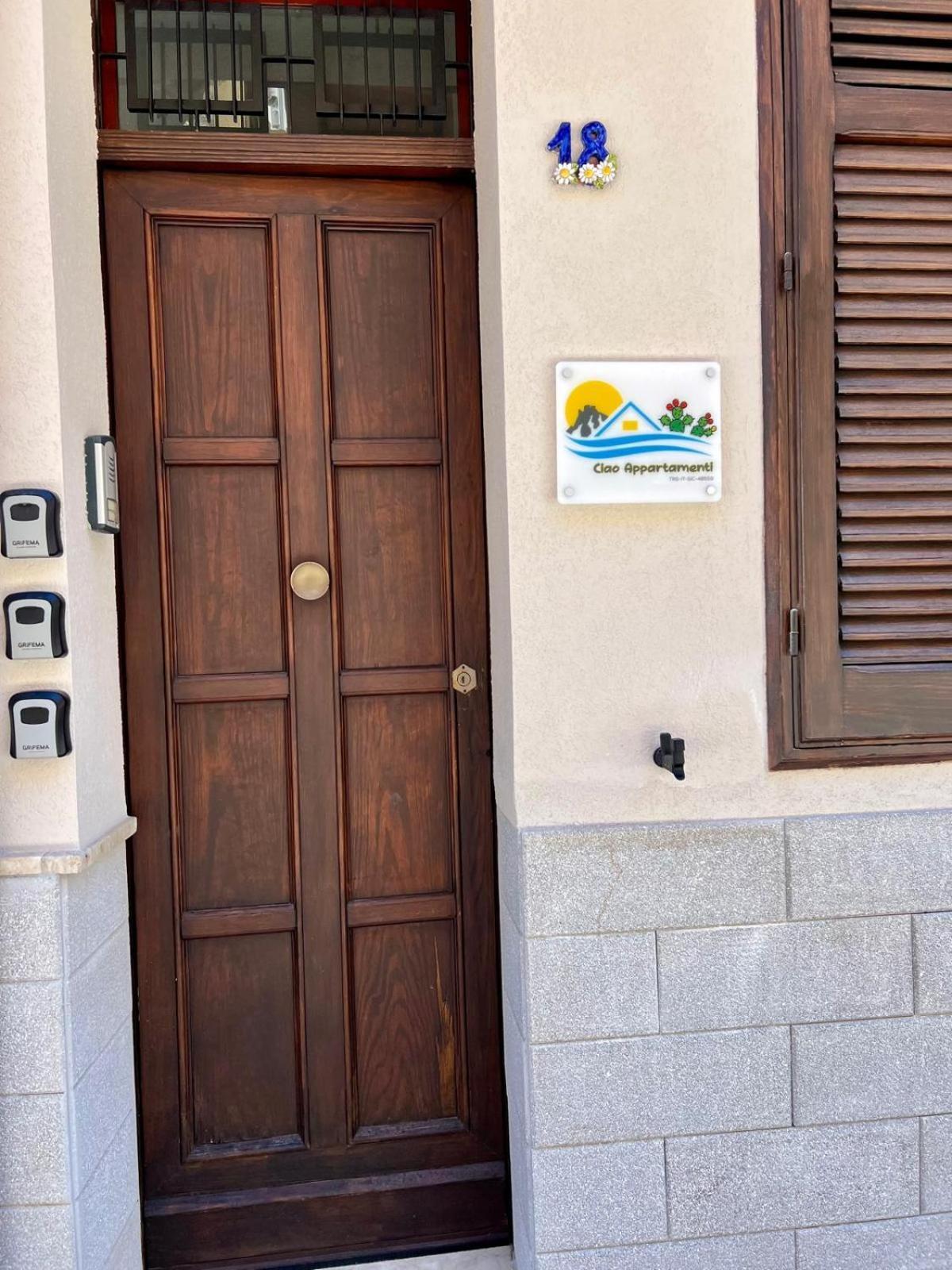 Ciao Appartamenti Centro Paese Balestrate Exterior foto